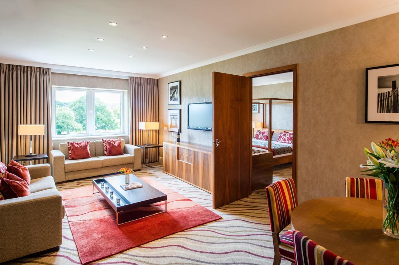 Lakeside Park Hotel & Spa Fishbourne  Екстериор снимка