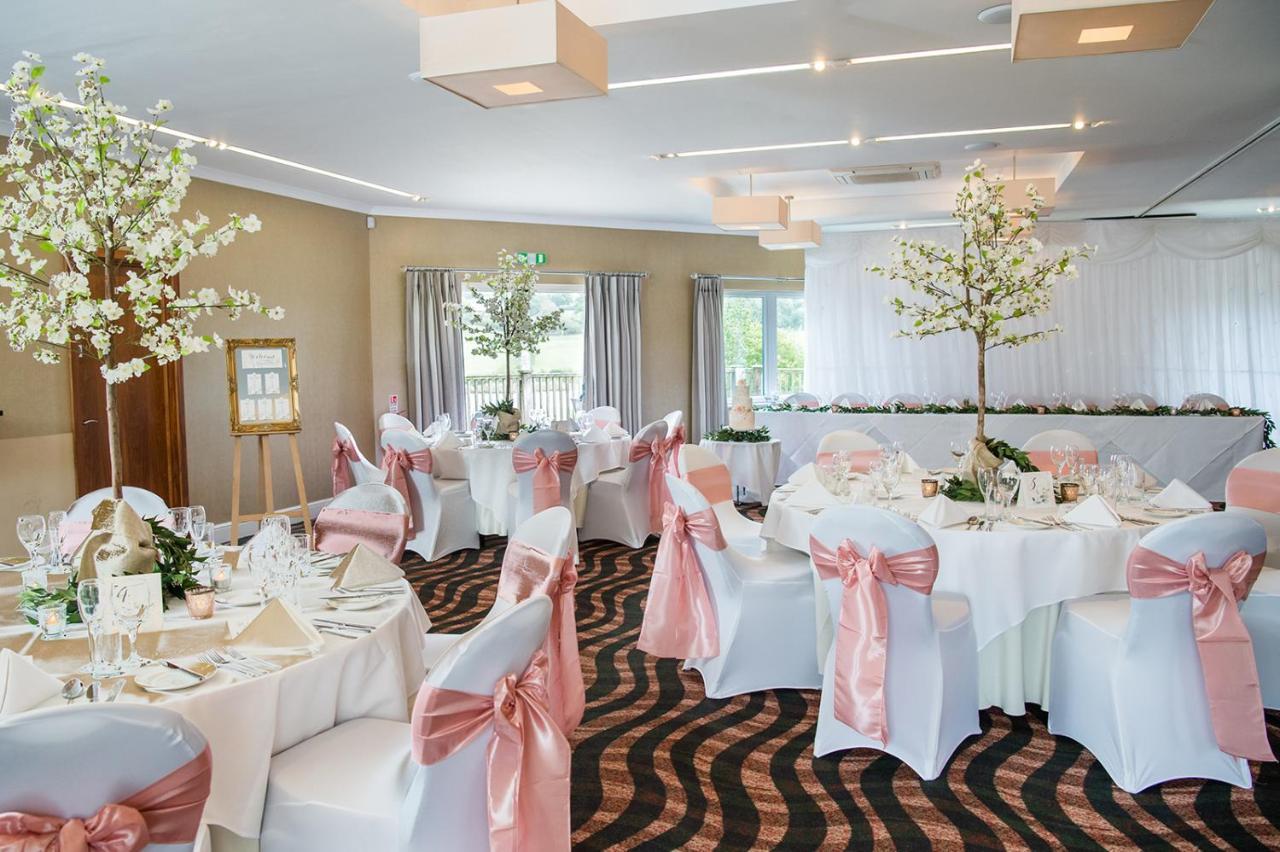 Lakeside Park Hotel & Spa Fishbourne  Екстериор снимка