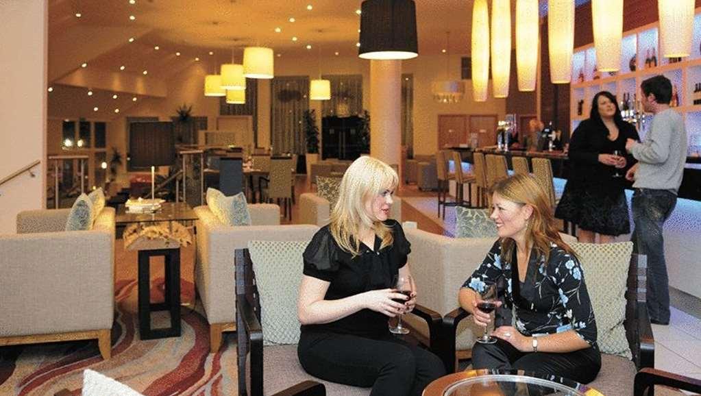 Lakeside Park Hotel & Spa Fishbourne  Ресторант снимка