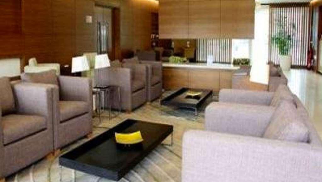 Lakeside Park Hotel & Spa Fishbourne  Интериор снимка